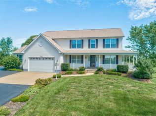 3201 Cambridge Dr, Festus, MO 63028