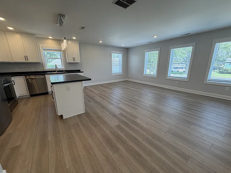 16 Wayside Ct — Photo 21
