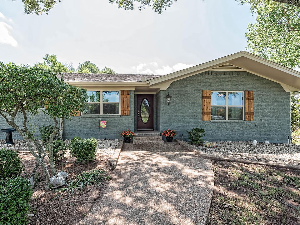 2275 W Moonlight Dr, Robinson, TX 76706 Zillow