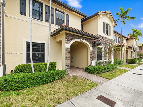 4th image of 8881 W 35th Ln