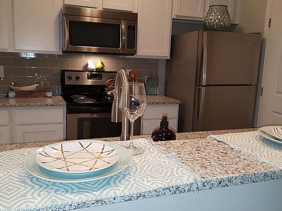 5th image of 1047 Josephine Claire Way APT 302