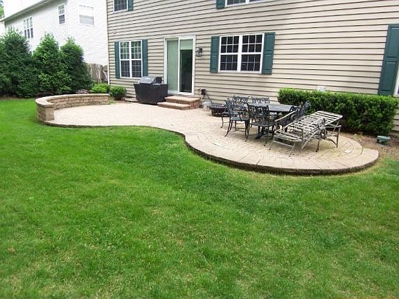 2nd image of 33891 N Wooded Glen Dr