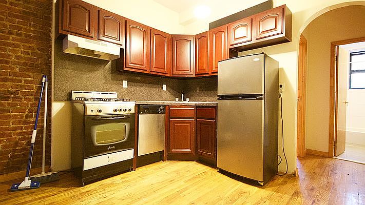 1st image of 891 Bergen St #1B