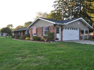 7021 Wiltshire Dr, Lambertville, MI 48144