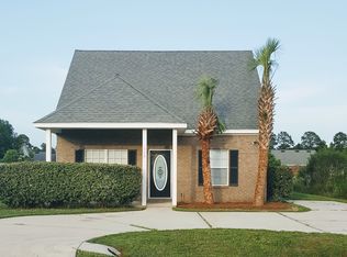 529 Tropical Way, Freeport, FL 32439