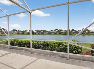 10585 Royal Caribbean Circle, Boynton Beach, FL 33437