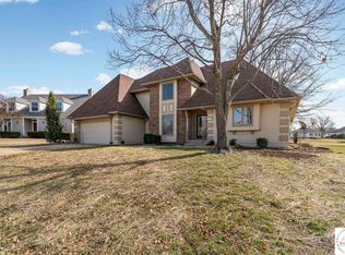 1708 S Nicklaus Dr, Clinton, MO 64735