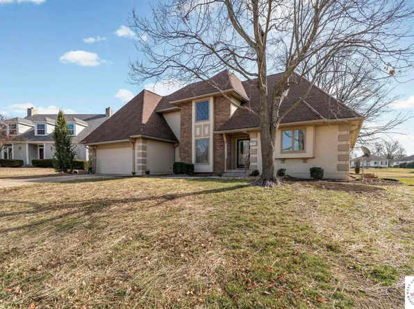1708 S Nicklaus Dr, Clinton, MO 64735