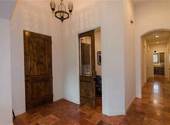 3rd image of 5 Borello Dr