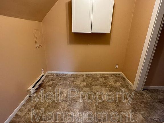 4th image of 507 1/2 N 5th St