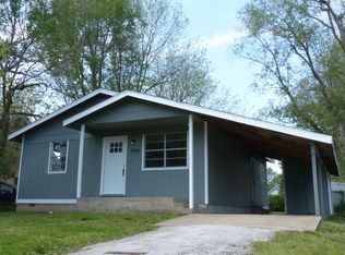 2841 W Walnut St, Springfield, MO 65802