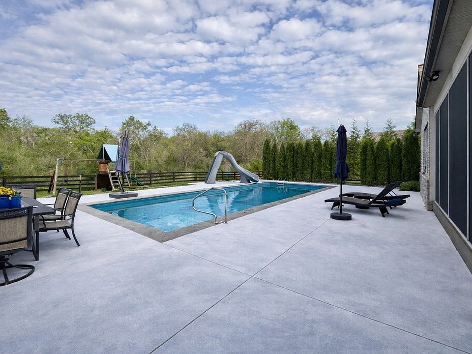 2nd image of 9083 Clovercroft Preserve Dr