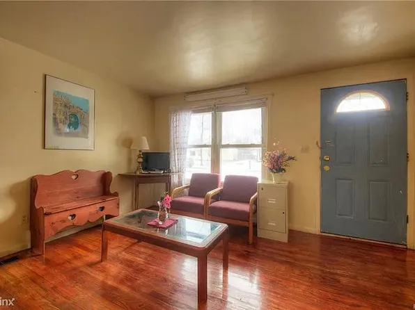 14 Blain Ct, Ann Arbor, MI 48108