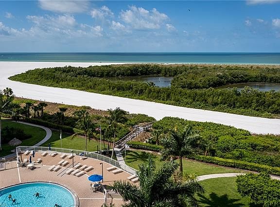 5th image of 380 Seaview Ct APT 1708