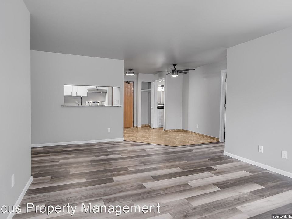 The Edge Community 100 W. Walnut St. Apartment Rentals Green Bay