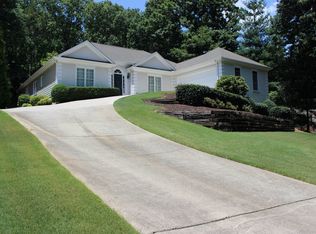 5340 Overbend Trl, Suwanee, GA 30024