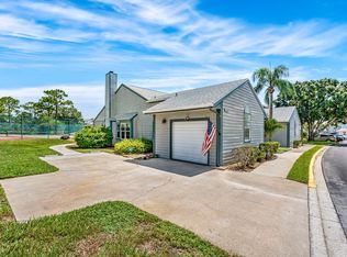 4770 Lake Waterford Way, Melbourne, FL 32901