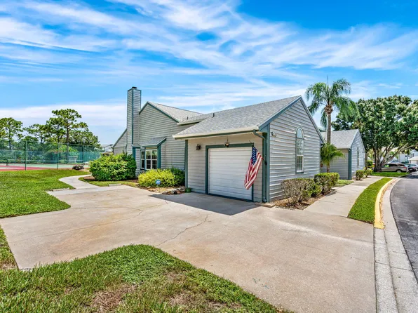4770 Lake Waterford Way, Melbourne, FL 32901