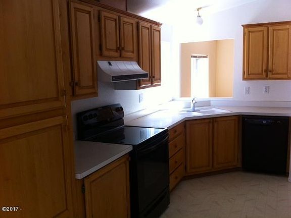 3rd image of 2124 NW Keel Ave