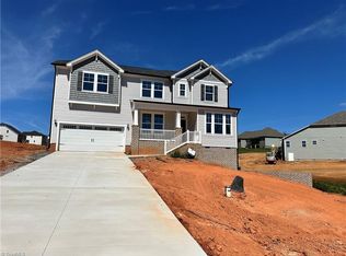 8836 Belews Ridge Rd, Stokesdale, NC 27357
