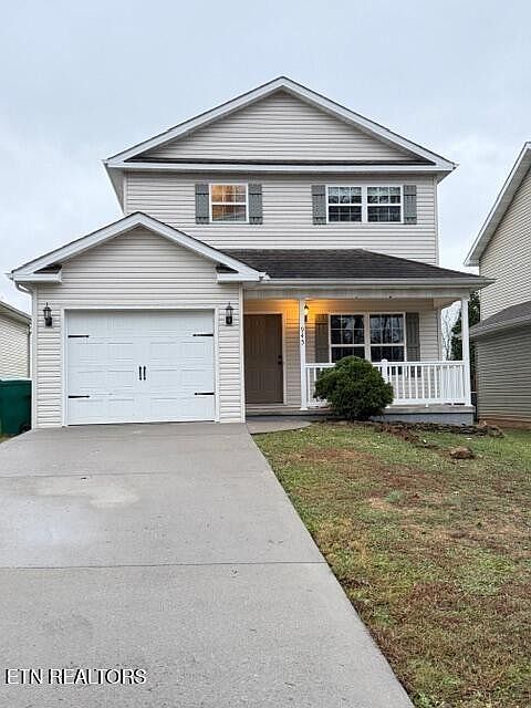 1st image of 945 Norwood Village Ln
