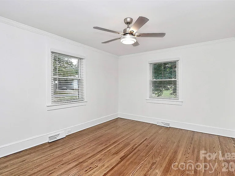 405 Pine St — Photo 15