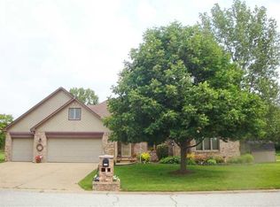 5116 Brook Ct, Danville, IN 46122