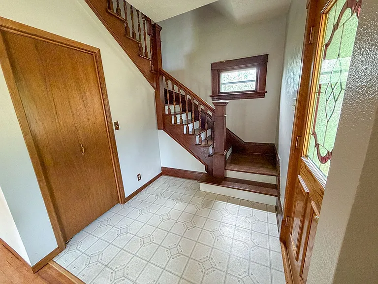 609 N Edmunds St — Photo 12