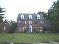1050 Stratford Pl photo 1