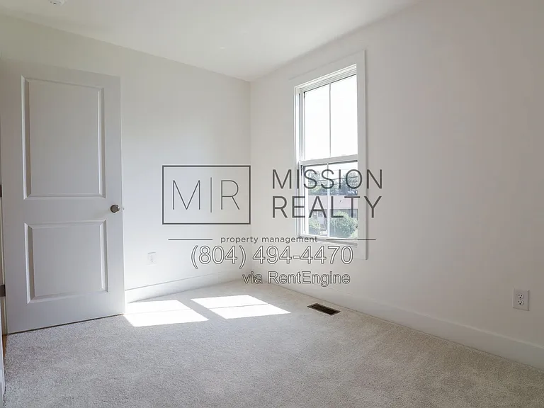 4338 North Ave — Photo 17