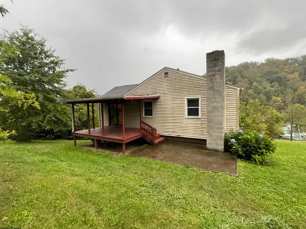 108 Elk Ave, Fairmont, WV 26554