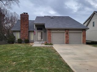 15334 W 89th Pl, Lenexa, KS 66219