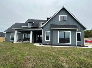 119 Amanda Ct, Boyd, TX 76023