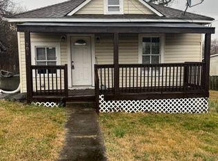 901 Peck St NW, Roanoke, VA 24017