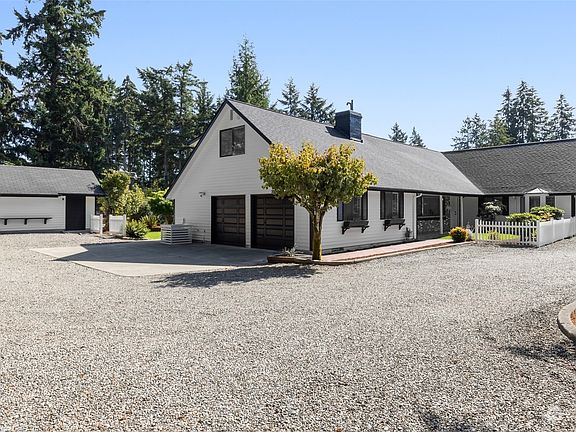5th image of 12217 98th Avenue E