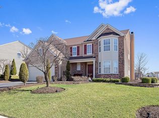 17867 Hedgewood Dr, Lockport, IL 60441