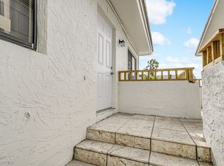 652 Hernando St APT C, Fort Pierce, FL 34949