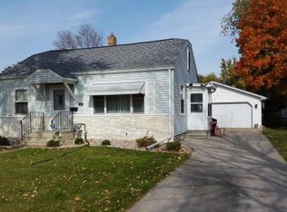 816 E Maple St, Appleton, WI 54915