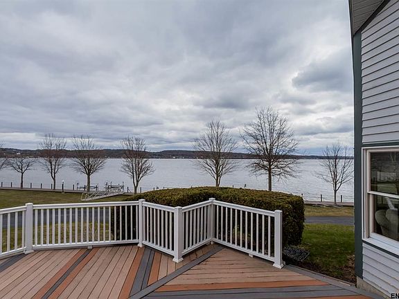 4th image of 12 Beach Ct