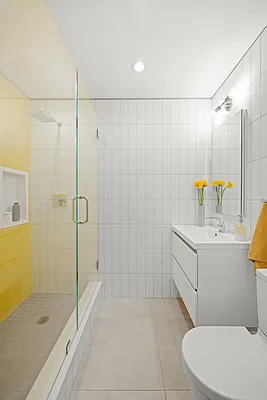 Sold by Compass | media 22