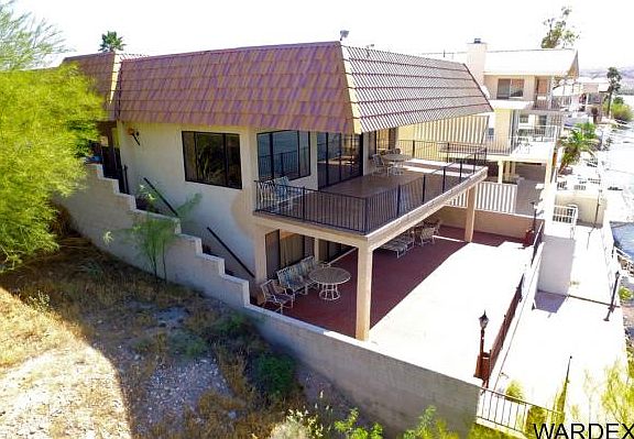 2nd image of 661 Riverfront Dr