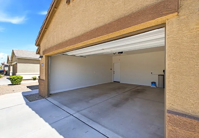 35423 W San Sisto Ave — Photo 30
