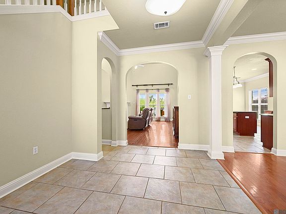 3rd image of 37257 Audubon Park Ave