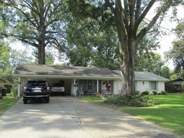 100 Clinton St, Tallulah, LA 71282