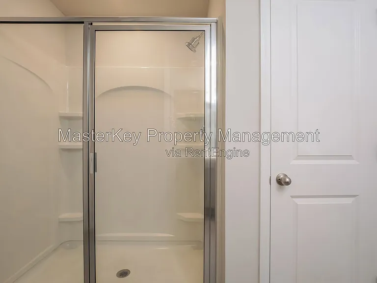633 Birchhead Dr — Photo 17