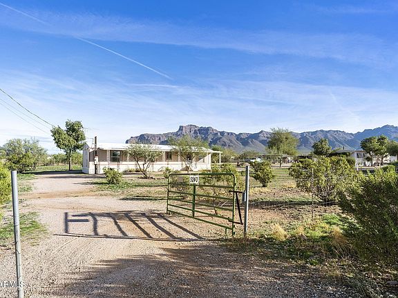 3rd image of 5240 E 32ND Avenue