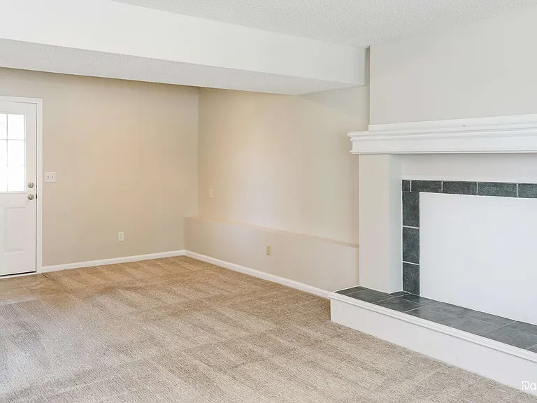 1710 Stasi Ave — Photo 6