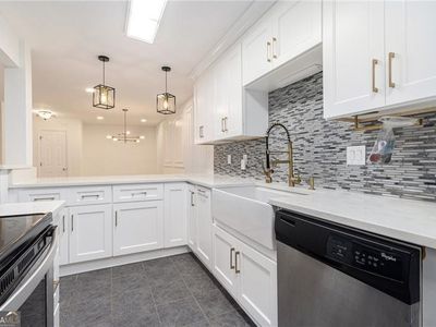 502 Brighton Point, Atlanta, GA, 30328