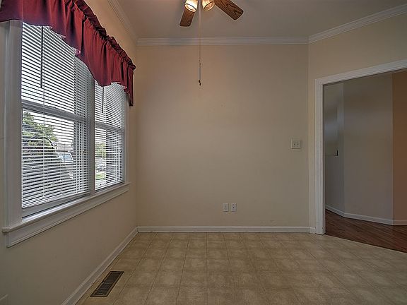 5th image of 109 Keeneland Cir