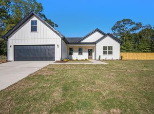 705 Boling Rd, Taylors, SC 29687